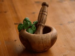 Ailments can be effectively treated using age-old wisdom passed down from generation to generation. 